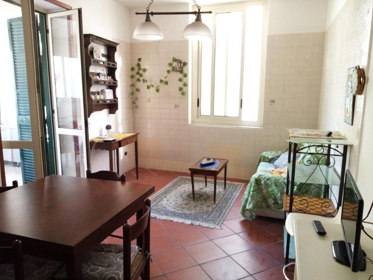 The Sunny Place Apartment Napoli Exterior foto