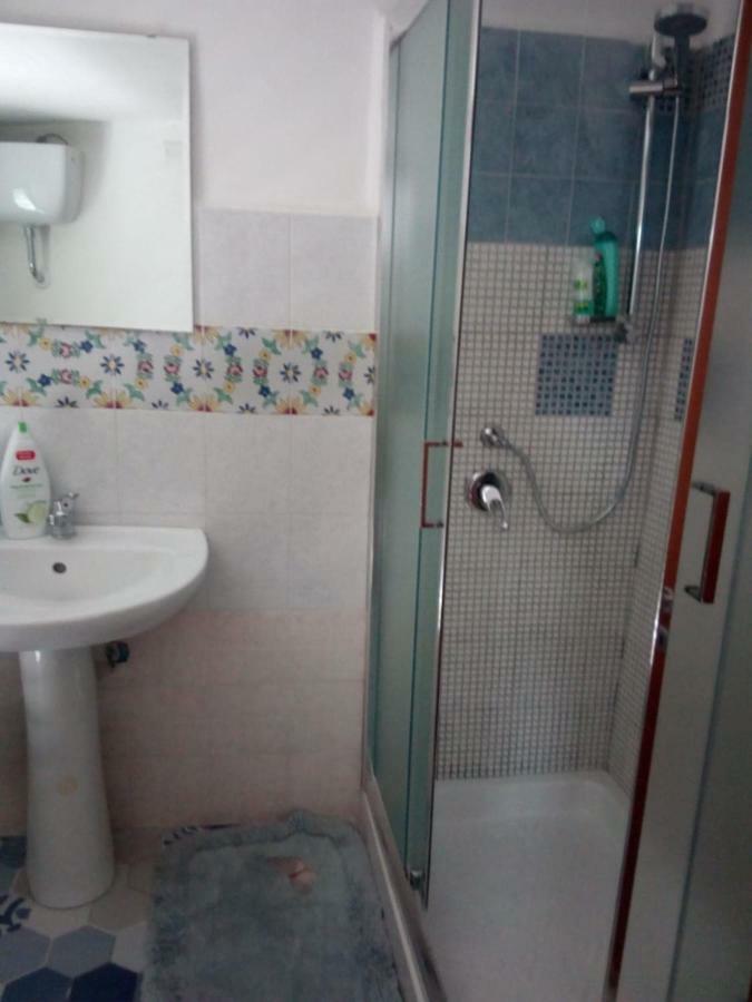 The Sunny Place Apartment Napoli Exterior foto